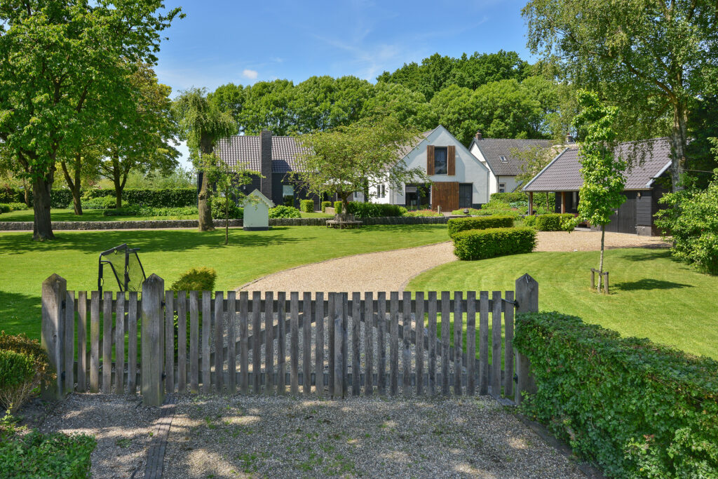 Luxe landhuis met vrijstaand gastenverblijf